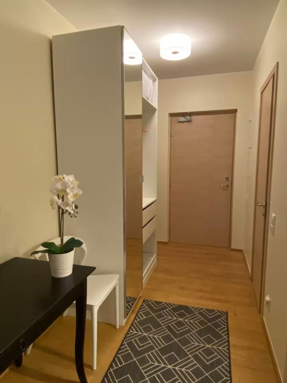Lovely Aisa Apartment | 2 Terraces Pärnu Buitenkant foto